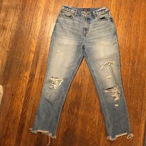 Abercrombie Annie Girlfriend Destroyed Jeans